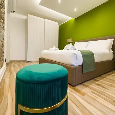 Lakes And Mountains Magic House *