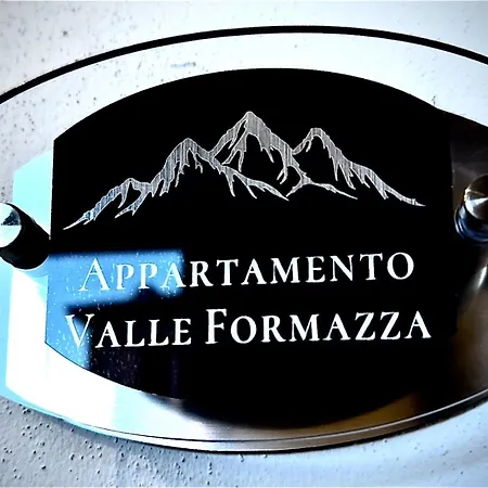 Lakes And Mountains Magic House *