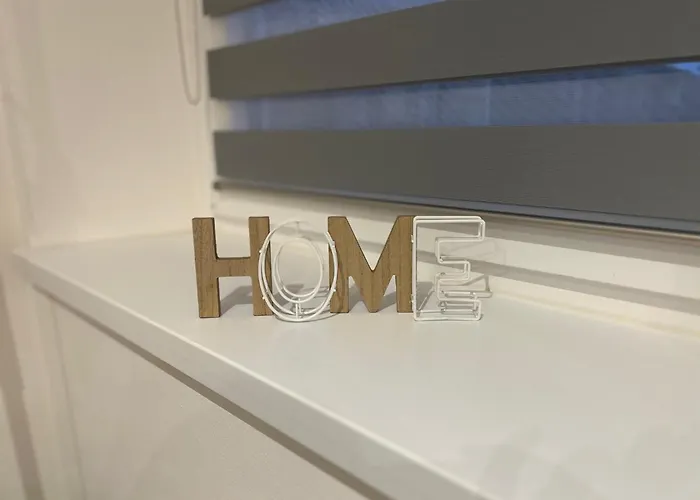 Lakes And Mountains Magic House